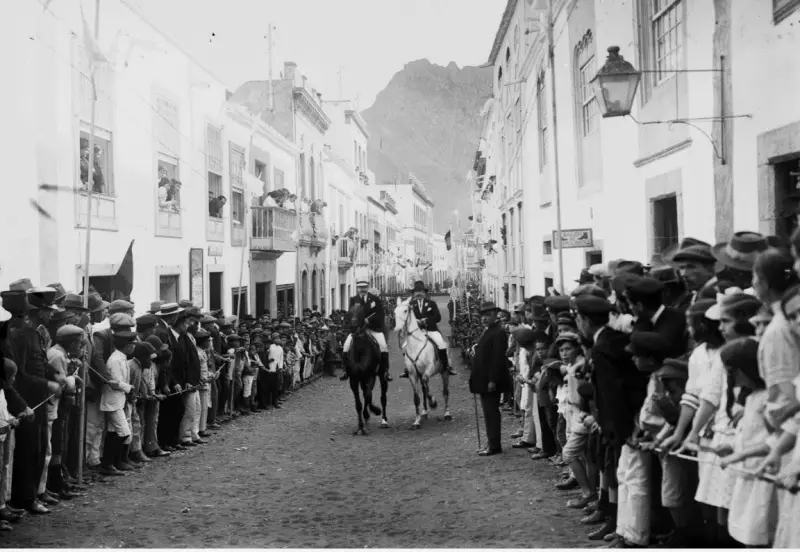 Carrera de sortijas - Calle Anselmo Pérez de Brito.